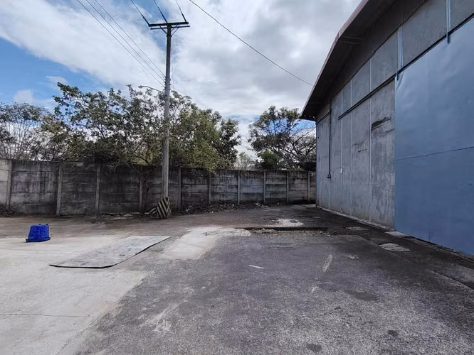 Heredia Bodega-800m2- Parqueo- 2bñ - Imagen 15