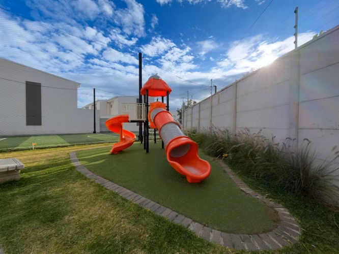 Venta de casa en Mercedes Norte, Heredia