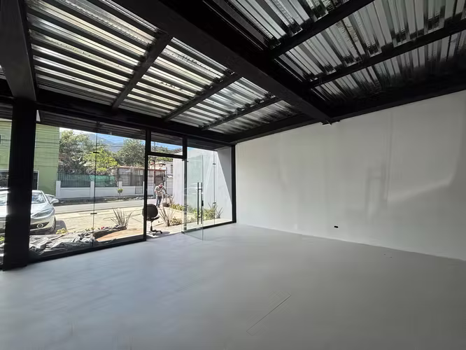 Local comercial 70m2 Escazú primer piso - Imagen 12