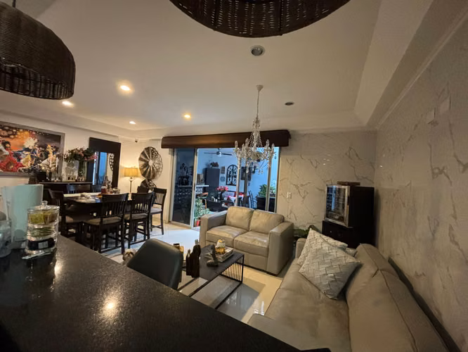 CASA EN VENTA EN CONDOMINIO ESCAZU