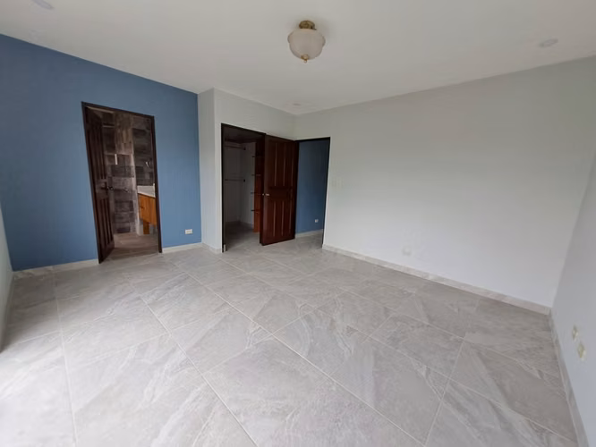 Venta casa en Condominio Lomas de Granadilla, Curridabat
