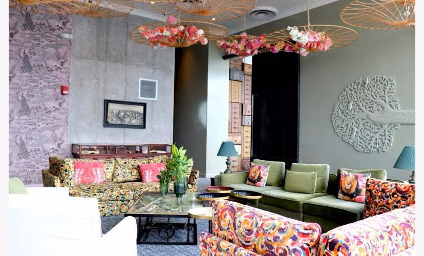 Apartamento 2 hab+2 baños +2 parqueos  en Venta Urban Escalante,18. - Imagen 8