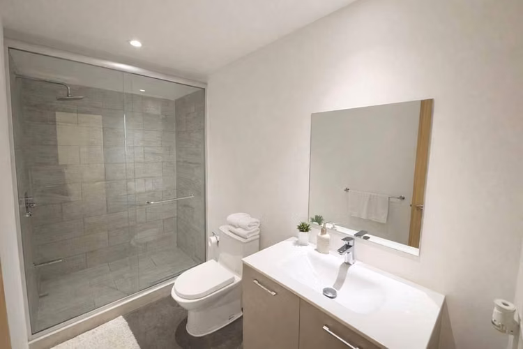 Apartamento 2 hab+2 baños +2 parqueos  en Venta Urban Escalante,18. - Imagen 5