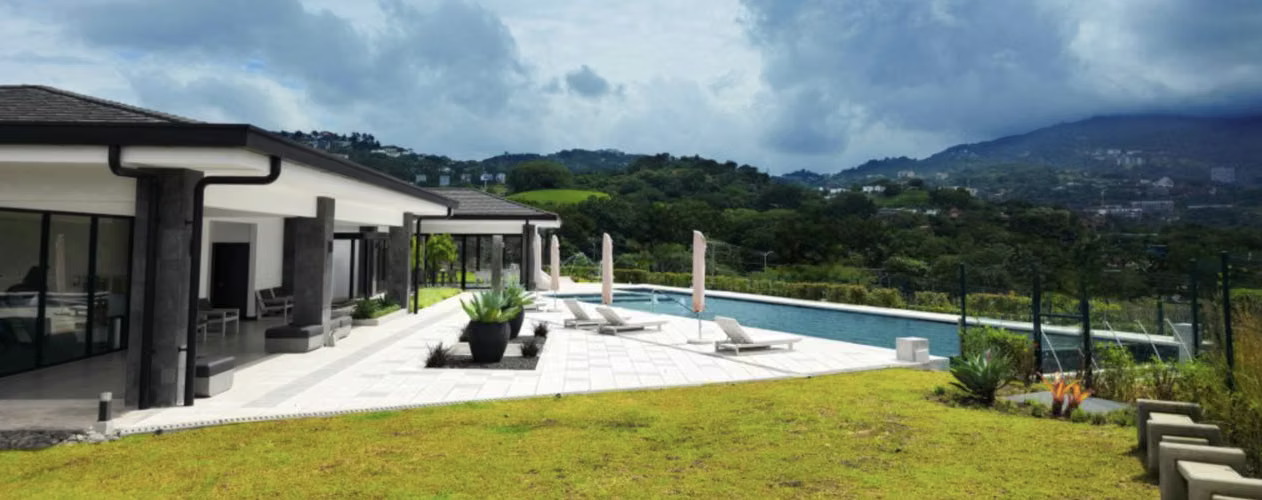 Lotes a la venta en Condominio en Santa Ana Vista Real - Imagen 3