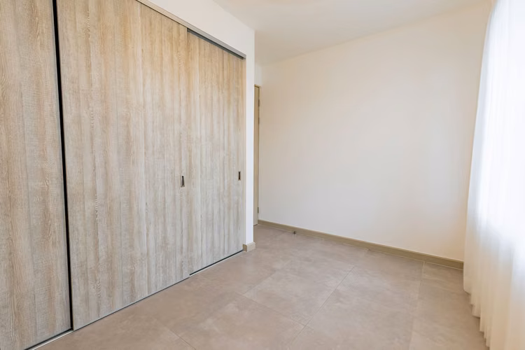 Casa en alquiler en Condominio Nasara Santa Ana – con línea blanca