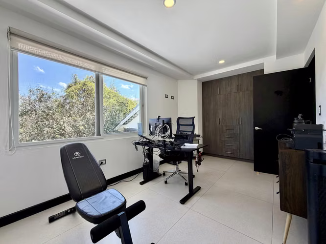 VENTA DE HERMOSA CASA EN CONDOMINIO DE 3 HABITACIONES, SANTA ANA - Imagen 9