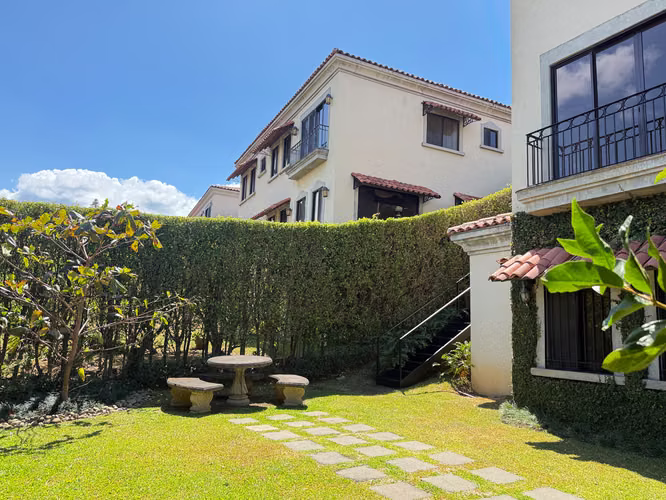 Se vende casa en Condominio Cerro Alto, Escazú - Imagen 7