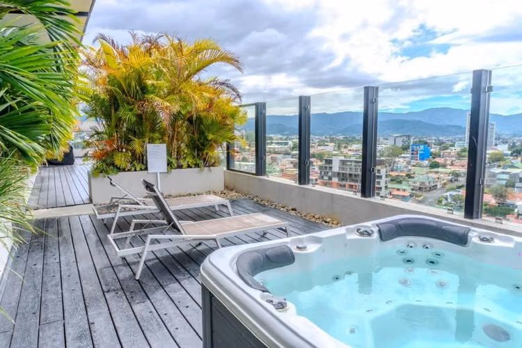 ALQUILER DE APARTAMENTO TIPO ESTUDIO FULL AMUEBLADO UBICADO EN BARRIO ESCALANTE