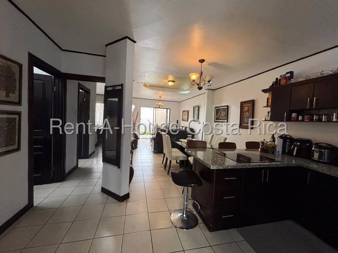 Venta de Casa en Condominio, Concepción de Tres Ríos | 2 Habitaciones | 2 Parqueos - Imagen 6