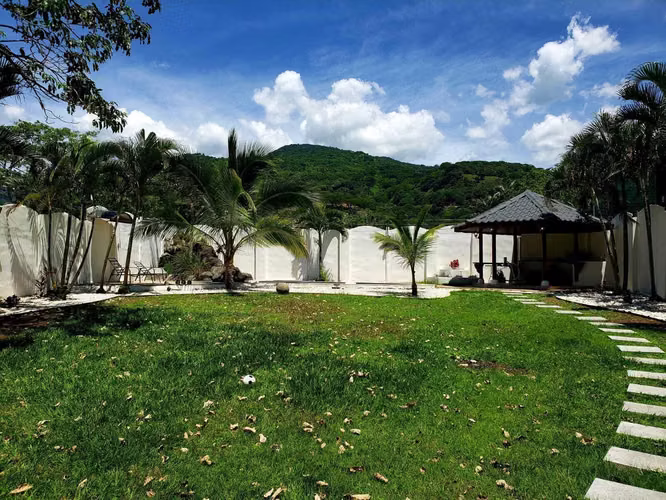 Venta de Casa en Santa Ana Piedades en lote de 1013 m2 - Imagen 6