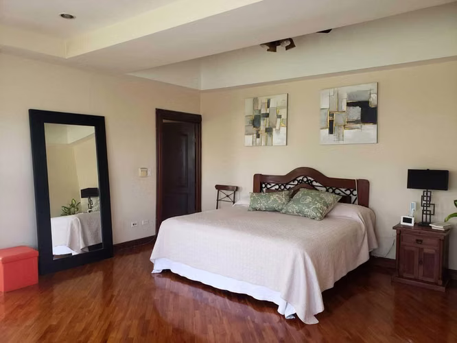 Venta de Casa en Santa Ana Piedades en lote de 1013 m2 - Imagen 8