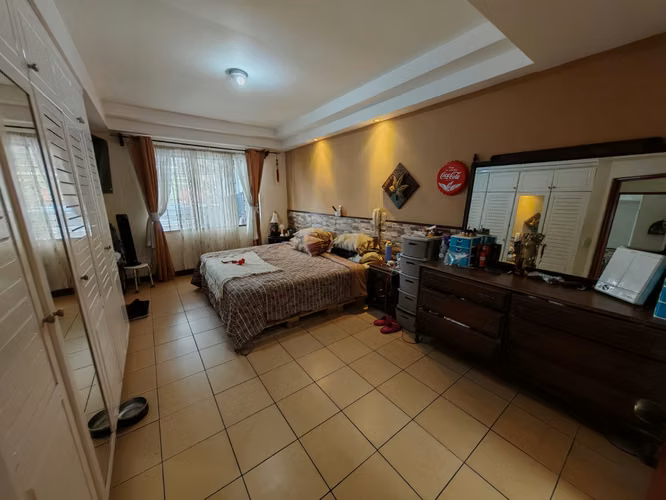 Venta de casa de una planta en Los Colegios Norte, Moravia