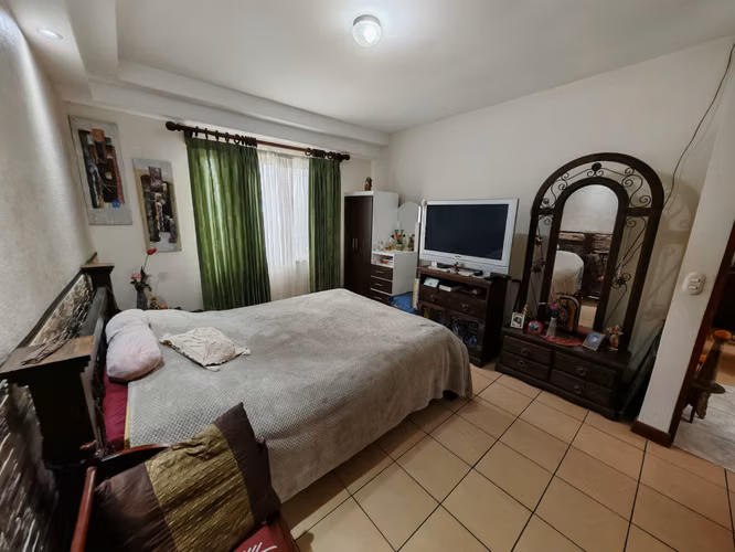 Venta de casa de una planta en Los Colegios Norte, Moravia