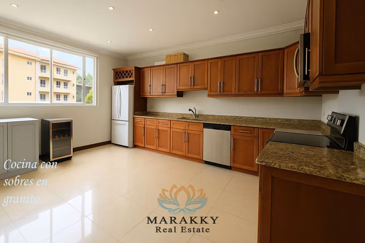 Apartamento en Condominio Valle Arriba en Venta, con Amenidades, San Rafael de Escazú