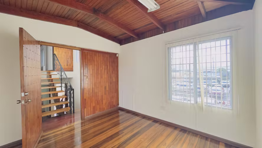 Alquiler para oficinas, uso mixto, cerca Casa Presidencial | Zapote - San José