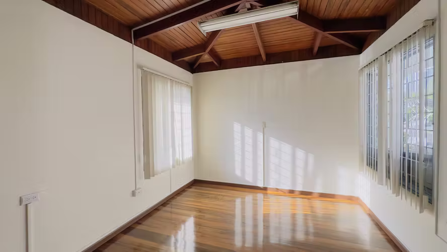 Alquiler para oficinas, uso mixto, cerca Casa Presidencial | Zapote - San José