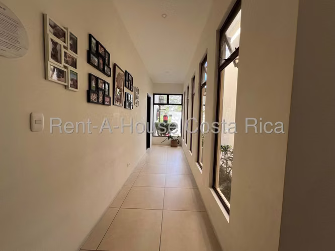 Venta de casa en Santa Ana Piedades en Residencial - Imagen 6