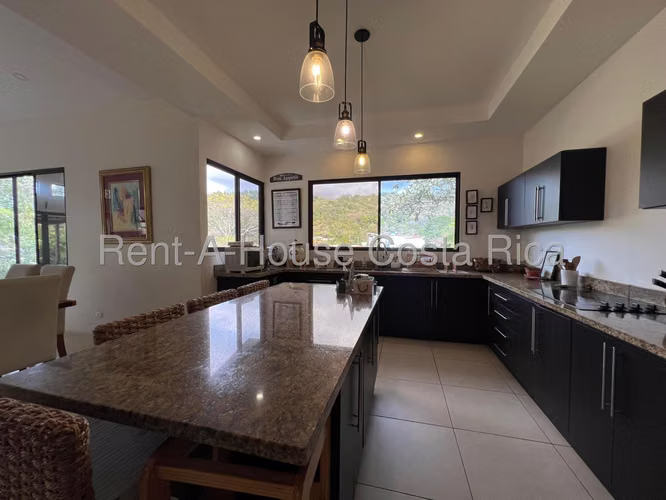 Venta de casa en Santa Ana Piedades en Residencial - Imagen 5