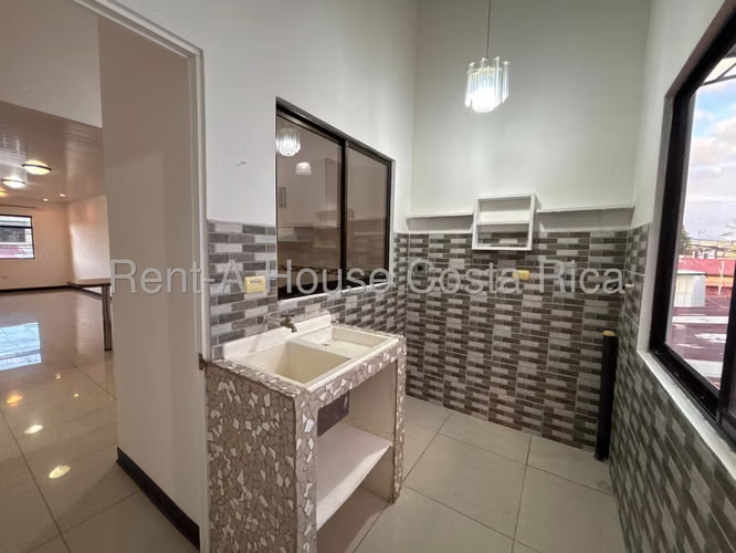 Venta de 2 apartamentos en Tibas. Excelente oportunidad de inversión. - Imagen 19