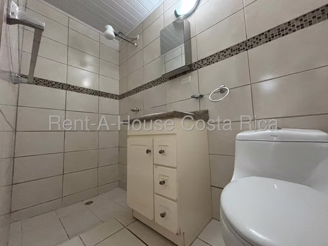 Venta de 2 apartamentos en Tibas. Excelente oportunidad de inversión. - Imagen 5