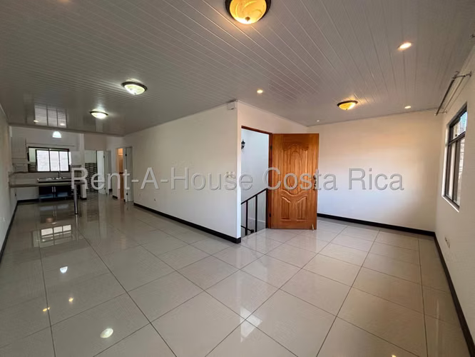 Venta de 2 apartamentos en Tibas. Excelente oportunidad de inversión. - Imagen 12