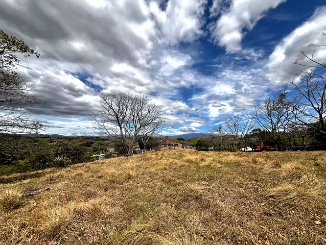 Venta de 1.3 Hectáreas con Bosque y Río en La Guácima - Imagen 18