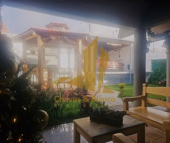 Punto Comercial Estratégico en Santo Domingo: Uso Mixto, Oficinas y Exposición frente a Autopista - Imagen 6