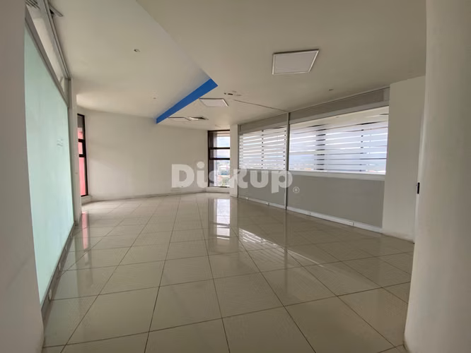 Alquiler de oficinas de $16 x m2. Ofimall. Mall San Pedro, Montes de Oca. - Imagen 4