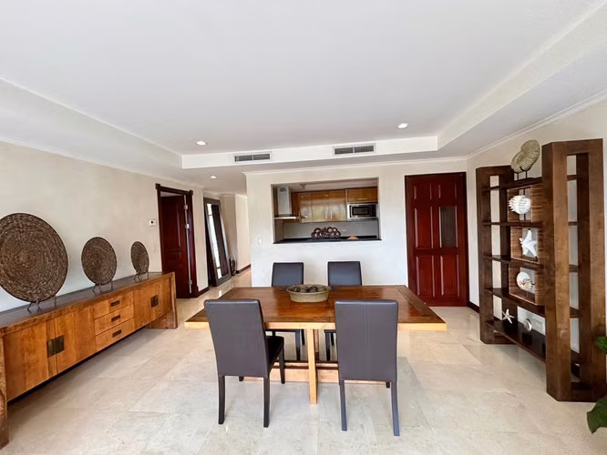 ALQUILER DE APARTAMENTO EN EL CORTIJO LOS LAURELES, ESCAZÚ AMUEBLADO