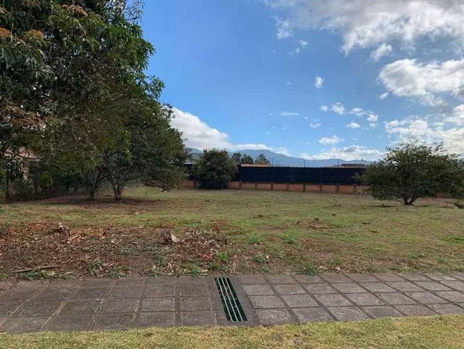 Se vende lote en Condominio Roble Sabana. Curridabat - Imagen 11