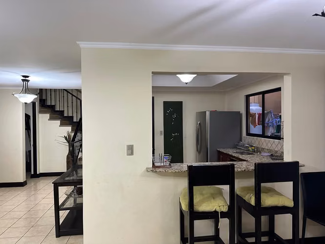 VENTA DE CASA EN COSTA RICA SANTA ANA POZOS. EN EXCLUSIVA - Imagen 7