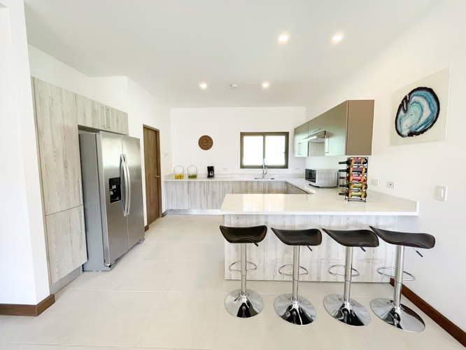 Venta de apartamento nuevo en el Alto de las Palomas en Santa Ana - Imagen 11