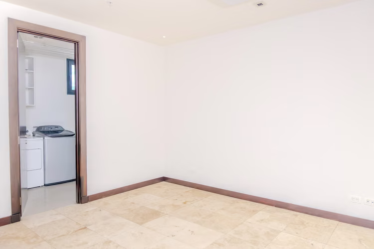 Apartamento de lujo en venta en Metropolitan Tower, La Sabana, San José, Costa Rica - Imagen 6