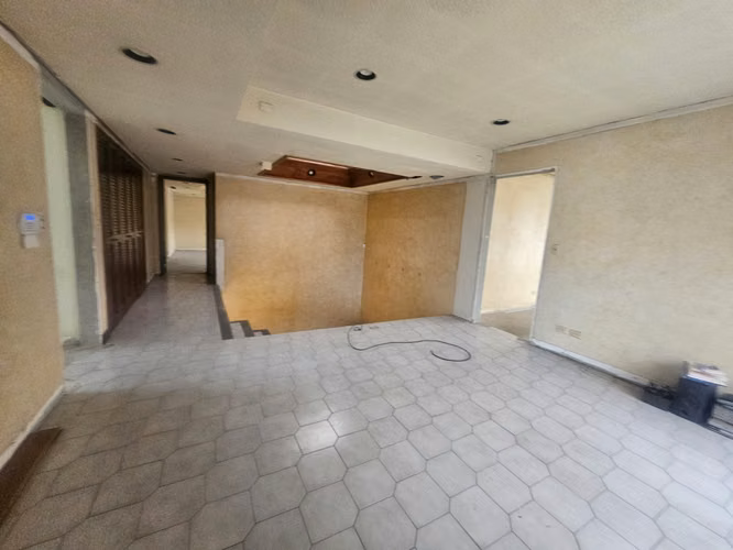 VCARH-5008 ROHRMOSER, NUNCIATURA. LOTE O AMPLIA CASA PARA RESTAURAR CON EXCELENTE UBICACIÓN - Imagen 10