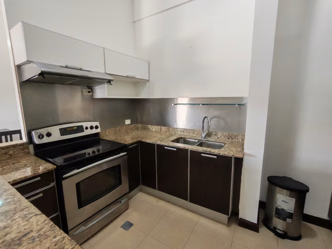 FURNISHED APARTMENT FOR RENT IN SANTA ANA CENTRO*