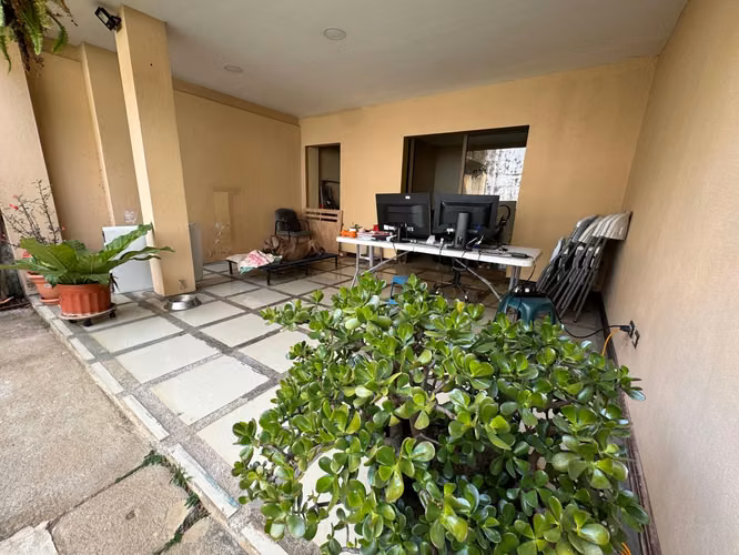 Amplia Casa con jardín en Residencial Privado, San Roque, Heredia