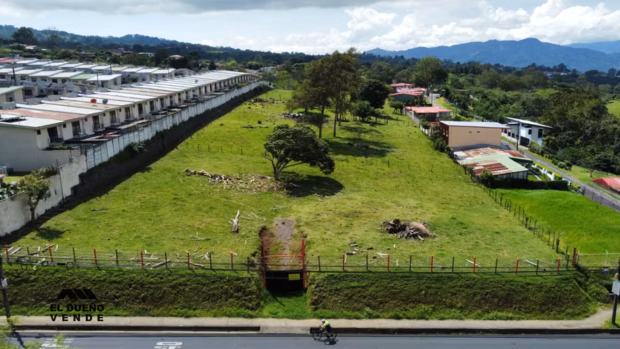 Terreno en Venta Goicoechea