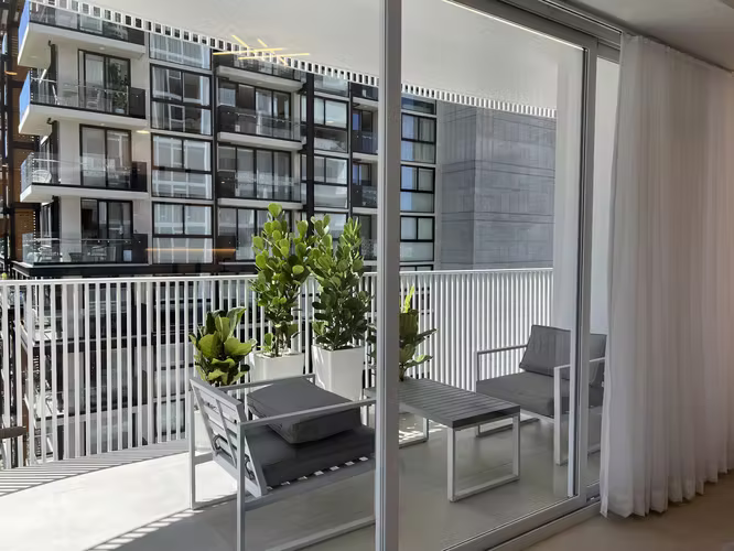 Venta de Apartamento nuevo amueblado, en la mejor zona de Rohrmoser - Imagen 4