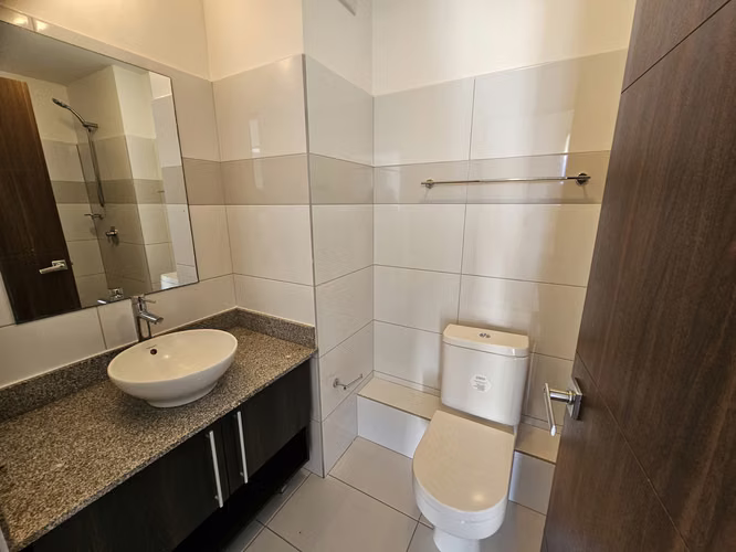 Condominio con Vista al Valle Central a 1 Km Ruta #1, Heredia