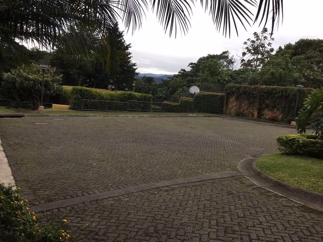 CO-587 | Condominio por el Cristo de Sabanilla -REBAJADA!! - Imagen 6