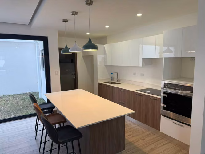 VENTA Casa San Antonio Urbano, Escazú - Imagen 3