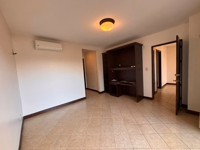 CASA EN SANTA ANA CENTRO - Imagen 17