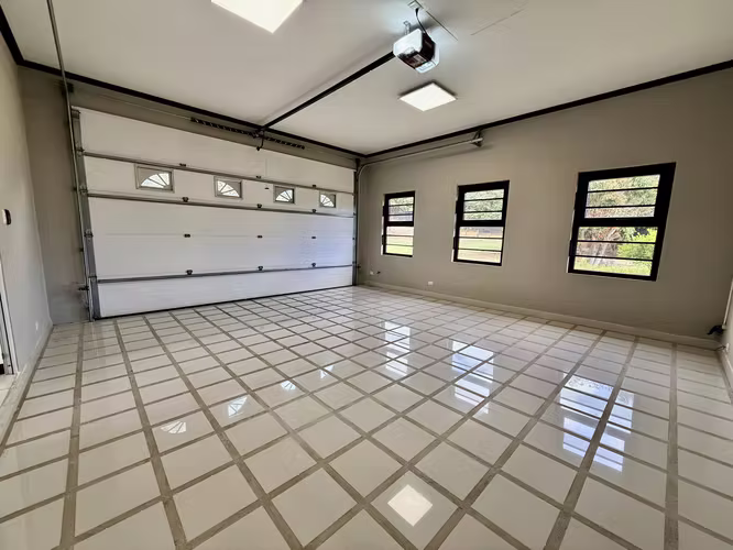 Venta de Espectacular casa en Colinas de Montealegre de 3 habitaciones.