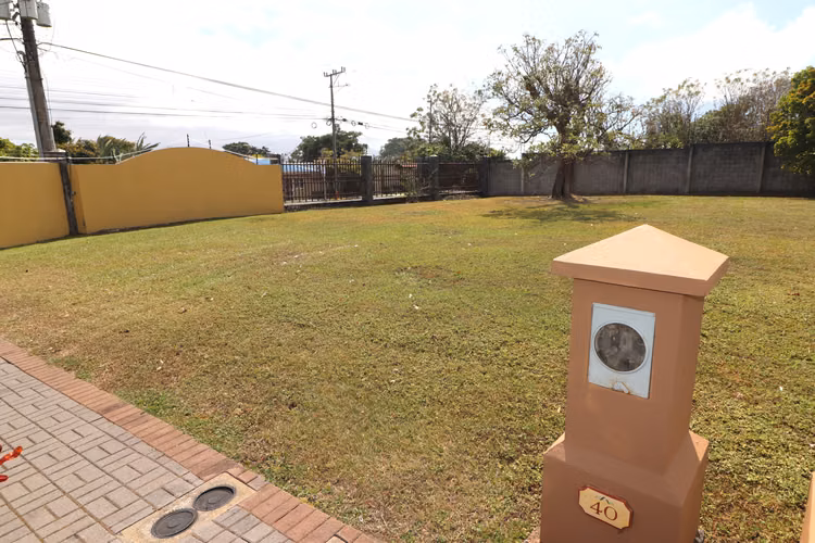 VENTA de Lote en Condominio La Hacienda en Santo Domingo Costa Rica SPM