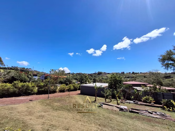 NEW! Newer build Poas home in a quiet area! Fully Furnished! - Imagen 3