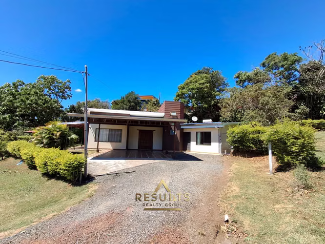 NEW! Newer build Poas home in a quiet area! Fully Furnished! - Imagen 2