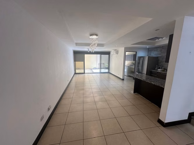 ALQUILER DE CASA EN CONDOMINIO SANTA ANA HILL. - Imagen 2