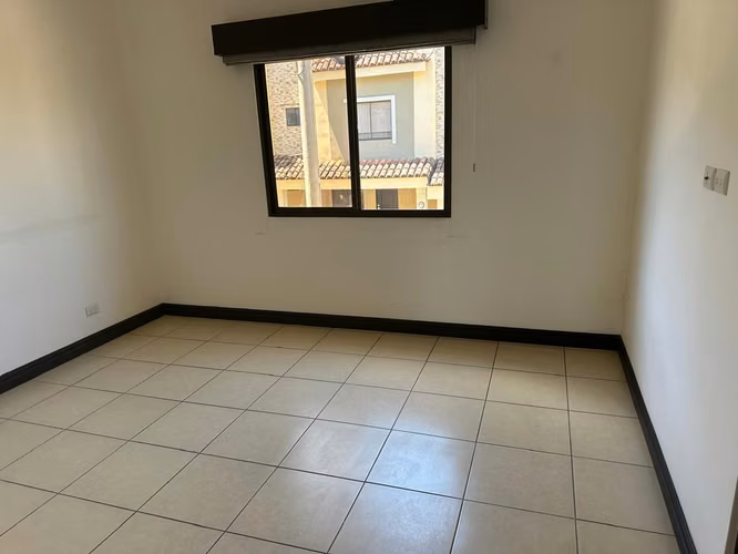 ALQUILER DE CASA EN CONDOMINIO SANTA ANA HILL. - Imagen 12