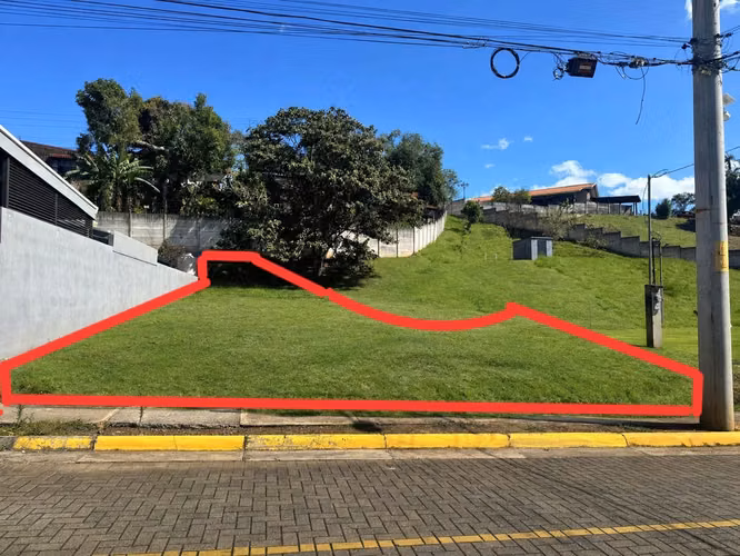 Lote en venta Condominio Grecia