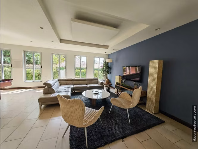 VENTA DE APARTAMENTO EN LA PACO, ESCAZU